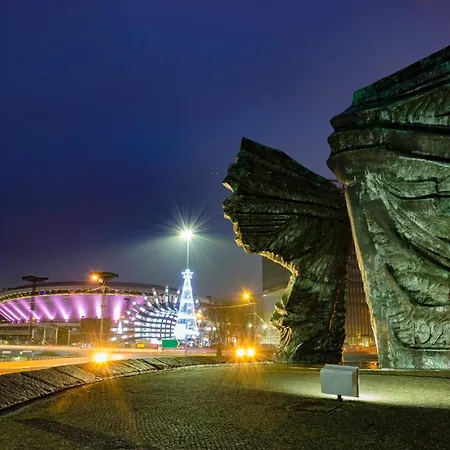 Urban Global Skyline Rafael Centrum , 17th Floor No 22, Free Garage, Self Check-in, No Deposit