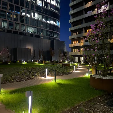 Urban Global Rafael - 17th Floor No 22- Air Condition - Balcony - Free Garage * كاتوفيتسه