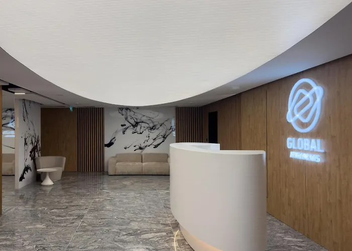 Urban Global Skyline Rafael Centrum , 17th Floor No 22, Free Garage, Self Check-in, No Deposit Apartament Katowice